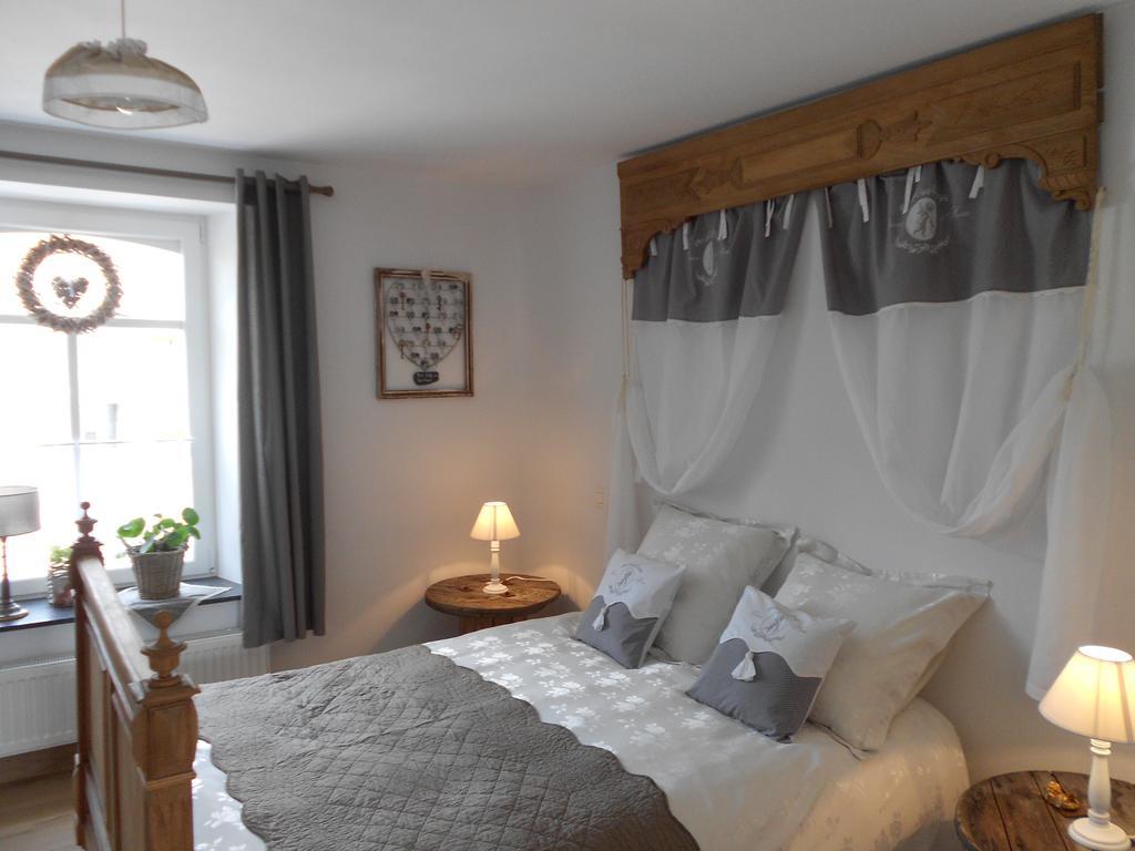 Villa La Belly D'Or Izier Zimmer foto